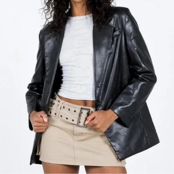 Princess Polly Jackets & Blazers - PRINCESS POLLY | Jocelyn Black Faux Leather One Button Blazer | Size: L/XL